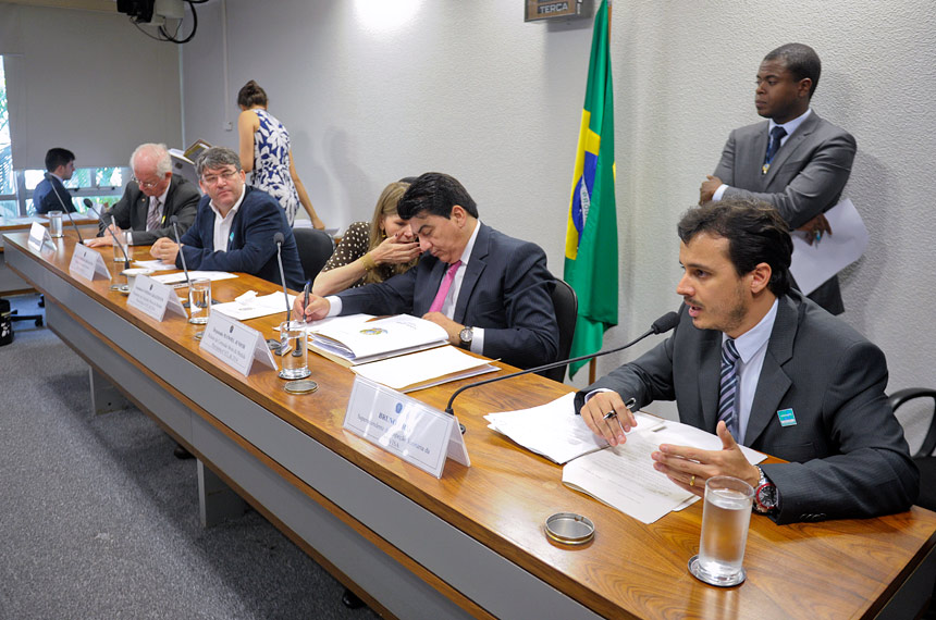 CRF-AL renova parceria com CRF-SP e garante continuidade do acesso gratuito à Academia Virtual de Farmácia